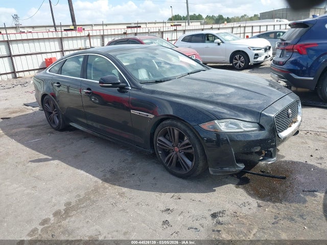 2016 JAGUAR XJ SAJWA1CE0GMW02776