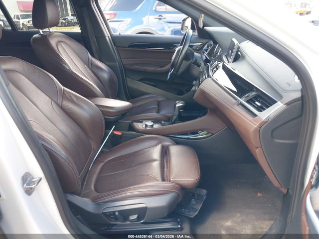 2018 BMW X2 WBXYJ5C36JEF75362 Photo 4