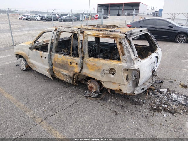 Продаж на аукціоні авто 2000 Jeep Grand Cherokee Laredo, vin: 1J4GW48S0YC405452, номер лоту: 44526145