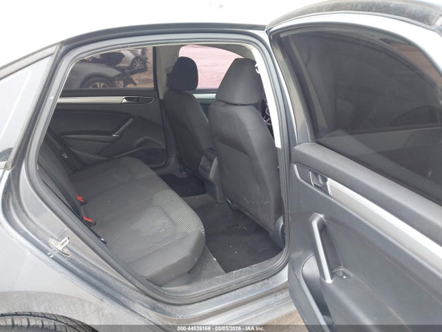 2018 VOLKSWAGEN PASSAT 1VWAA7A34JC043207 Photo 7