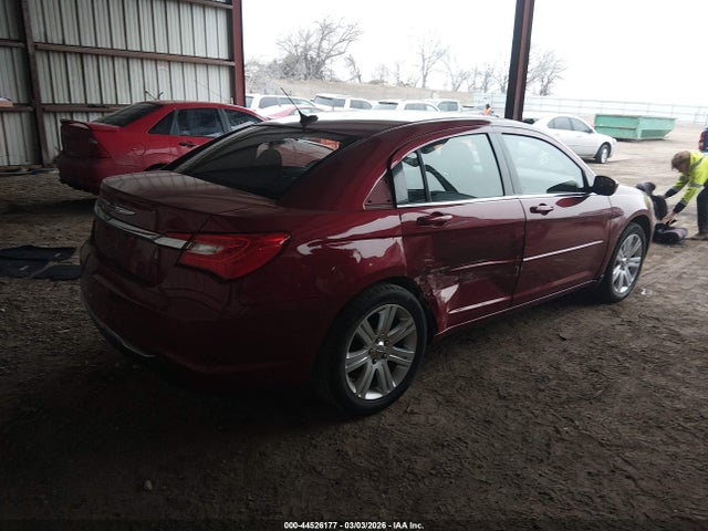 Продажа на аукционе авто 2013 Chrysler 200 Touring, vin: 1C3CCBBB6DN714730, номер лота: 44526177
