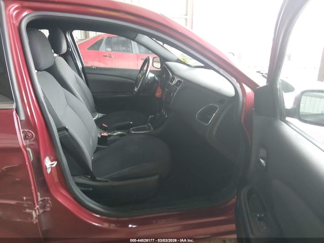 Продажа на аукционе авто 2013 Chrysler 200 Touring, vin: 1C3CCBBB6DN714730, номер лота: 44526177