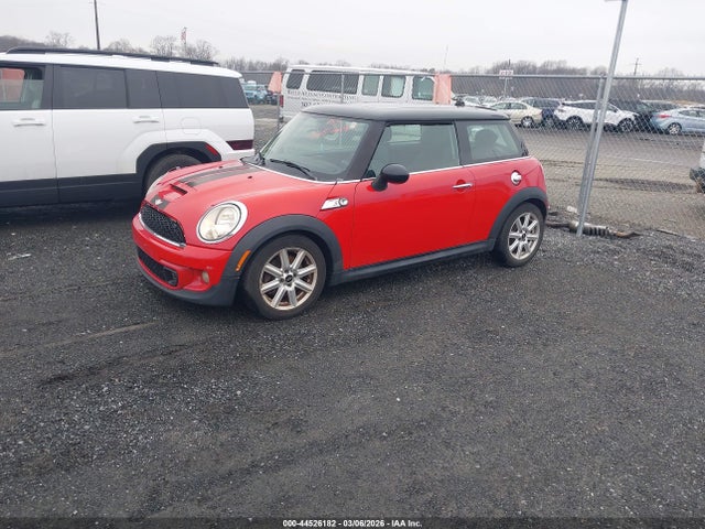 2013 MINI HARDTOP WMWSV3C53DT389723 Photo 1