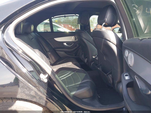 44526194 :رقم المزاد ، 55SWF4KB5FU026388 vin ، 2015 Mercedes-benz C 300 Sport 4matic مزاد بيع