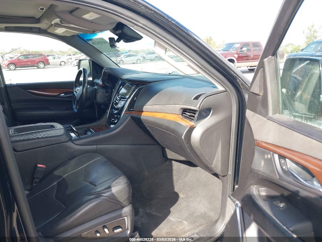 2018 CADILLAC ESCALADE 1GYS4HKJXJR160816 Photo 4