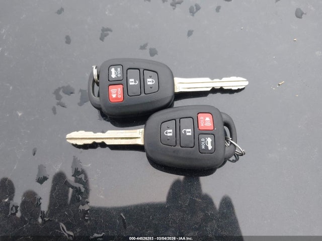 2017 TOYOTA COROLLA 2T1BURHE7HC942503 Photo 10