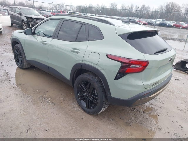 2025 CHEVROLET TRAX KL77LKEP2SC158393 Photo 2