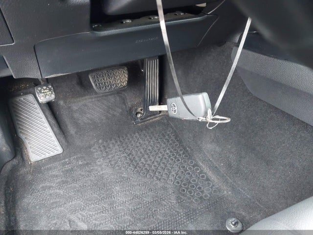 Продажа на аукционе авто 2018 Toyota Camry Se, vin: 4T1B11HKXJU023227, номер лота: 44526299