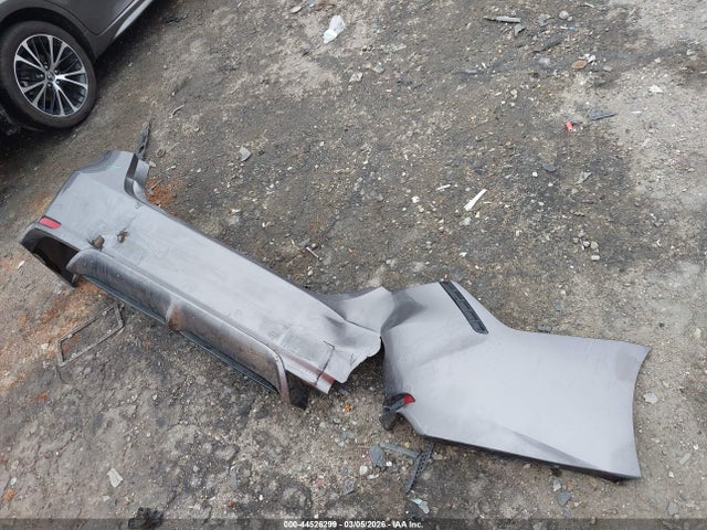 Продажа на аукционе авто 2018 Toyota Camry Se, vin: 4T1B11HKXJU023227, номер лота: 44526299