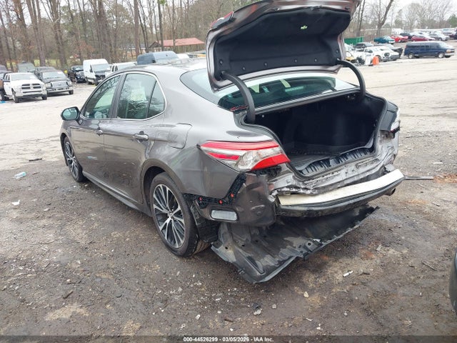 Продажа на аукционе авто 2018 Toyota Camry Se, vin: 4T1B11HKXJU023227, номер лота: 44526299