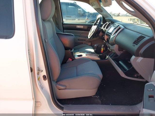 Toyota Tacoma Base V6 2014 5TFLU4EN6EX100633 Image 5