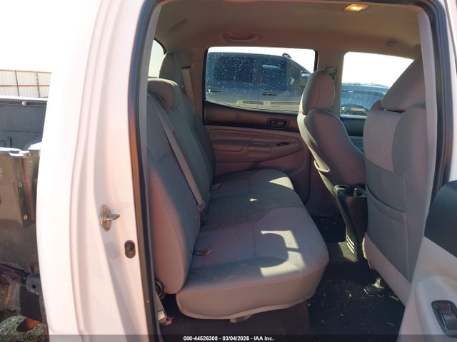 Toyota Tacoma Base V6 2014 5TFLU4EN6EX100633 Image 8