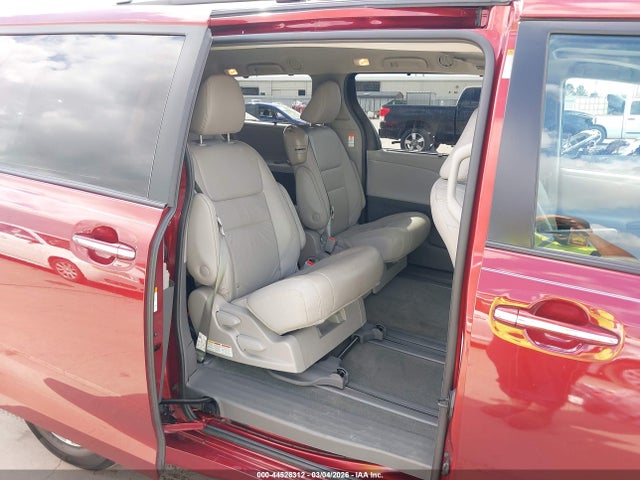 2019 TOYOTA SIENNA 5TDYZ3DCXKS966015 Photo 7