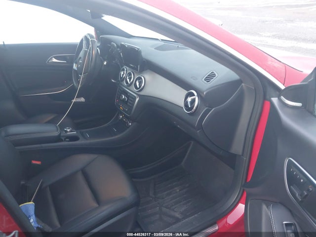 Продаж на аукціоні авто 2014 Mercedes-benz Cla 250 4matic, vin: WDDSJ4GB4EN119416, номер лоту: 44526317