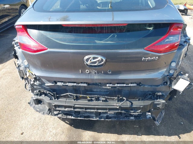 2017 HYUNDAI IONIQ HYBRID KMHC75LC4HU019159 Photo 5