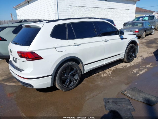 2024 VOLKSWAGEN TIGUAN 3VV8B7AX8RM048987 Photo 3