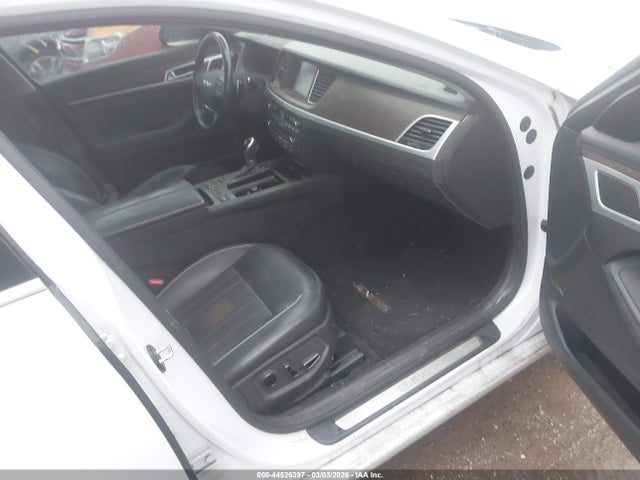 2015 HYUNDAI GENESIS KMHGN4JF0FU029621 Photo 4