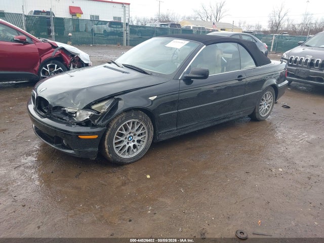 44526402 :رقم المزاد ، WBABW33475PL39888 vin ، 2005 Bmw 325ci مزاد بيع