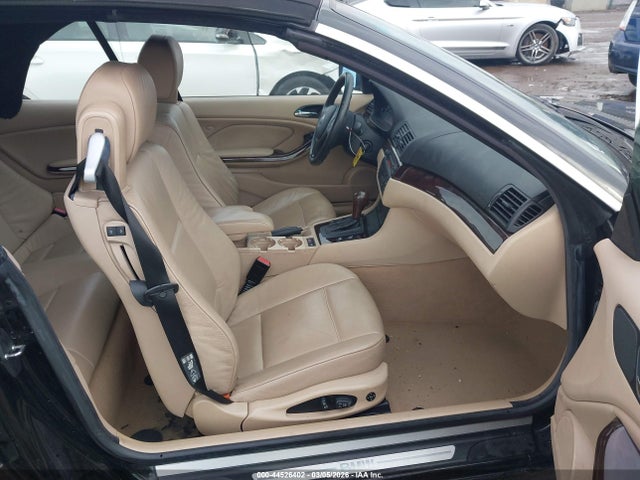 44526402 :رقم المزاد ، WBABW33475PL39888 vin ، 2005 Bmw 325ci مزاد بيع