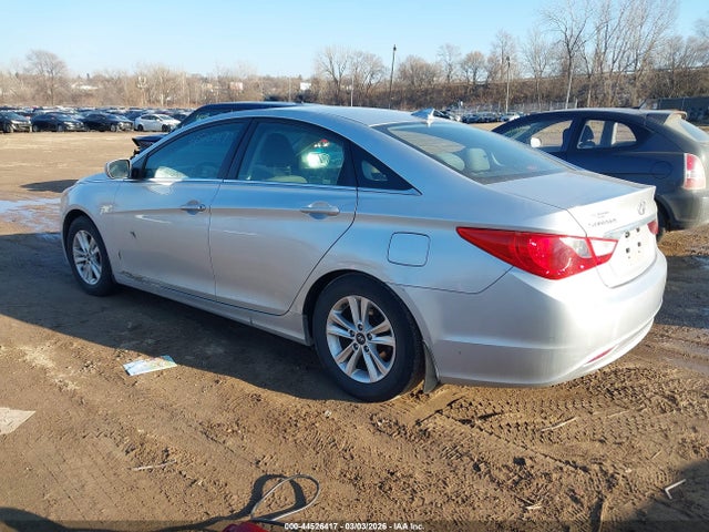 2013 HYUNDAI SONATA 5NPEB4ACXDH638233 Photo 2