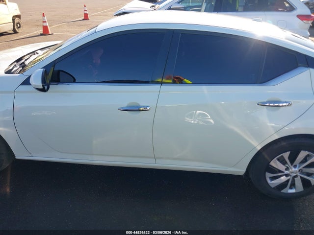 Nissan Altima 2.5 S 2019 1N4BL4BV3KC210082 Image 14