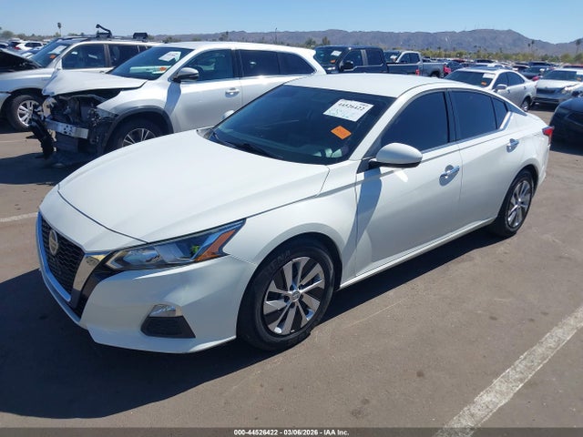 Nissan Altima 2.5 S 2019 1N4BL4BV3KC210082 Image 2