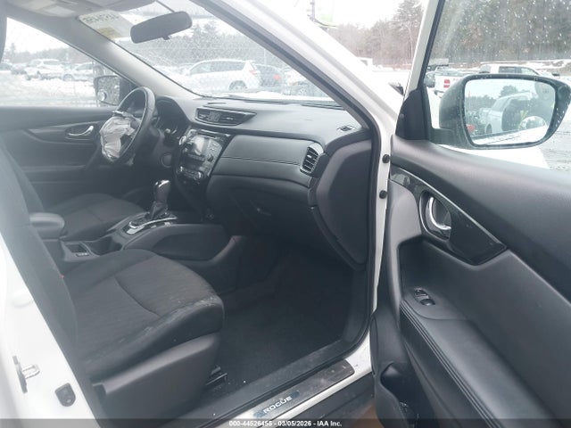 2017 NISSAN ROGUE 5N1AT2MV9HC817048 Photo 4