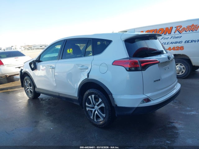 Toyota RAV4 LE 2018 2T3BFREV2JW740775 Image 14