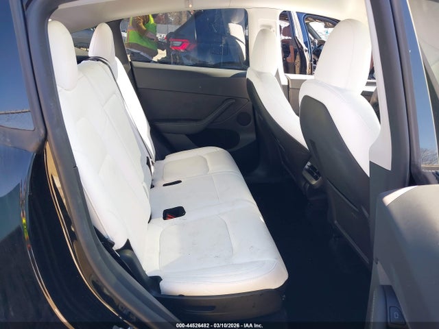 Aukcja sprzedaży 2024 Tesla Model Y Long Range Dual Motor All-wheel Drive, vin: 7SAYGAEE5RF983185, numer aukcji: 44526482