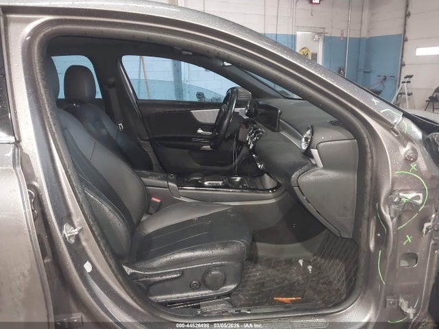 Aukcja sprzedaży 2022 Mercedes-benz A 220 4matic, vin: W1K3G4FBXNJ367729, numer aukcji: 44526498