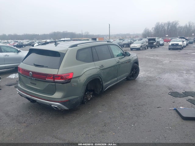 Продажа на аукционе авто 2025 Volkswagen Atlas 2.0t Peak Edition, vin: 1V2CR2CA4SC502321, номер лота: 44526518