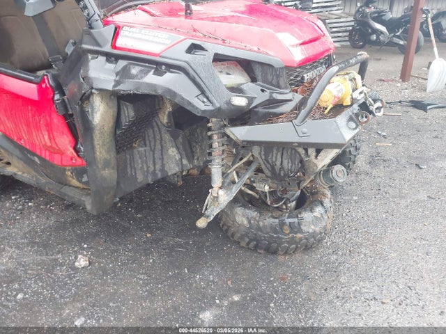 1HFVE04B3M4501603 Honda Sxs1000 M3