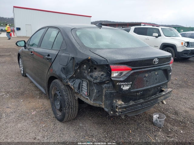 44526526 :رقم المزاد ، 5YFEPMAE3MP235801 vin ، 2021 Toyota Corolla Le مزاد بيع