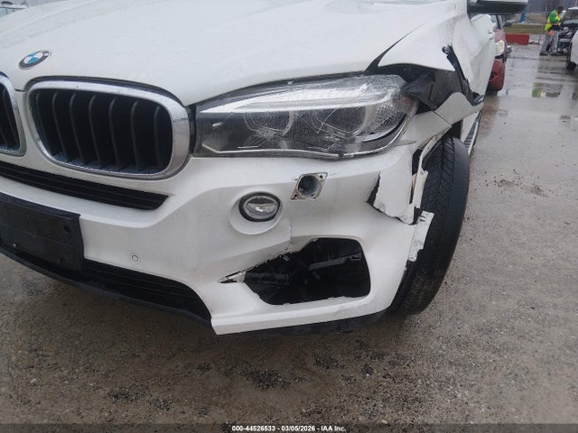 44526533 :رقم المزاد ، 5UXKR0C56G0P31952 vin ، 2016 Bmw X5 Xdrive35i مزاد بيع