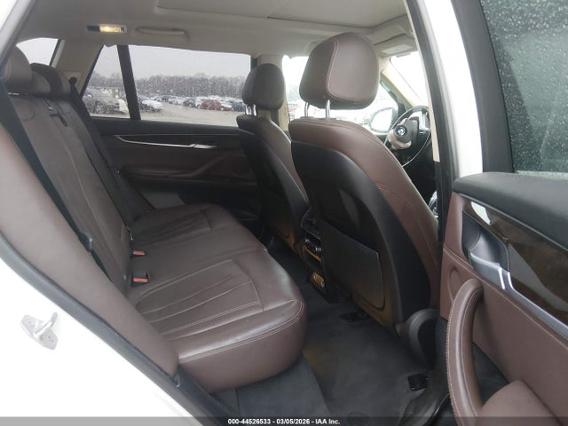44526533 :رقم المزاد ، 5UXKR0C56G0P31952 vin ، 2016 Bmw X5 Xdrive35i مزاد بيع