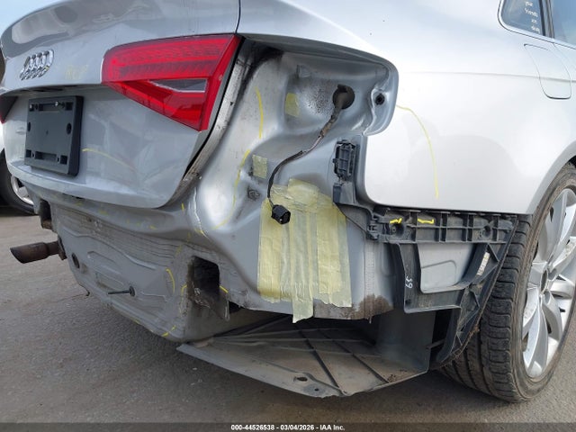 44526538 :رقم المزاد ، WAUEFAFL5DN009889 vin ، 2013 Audi A4 2.0t Premium مزاد بيع