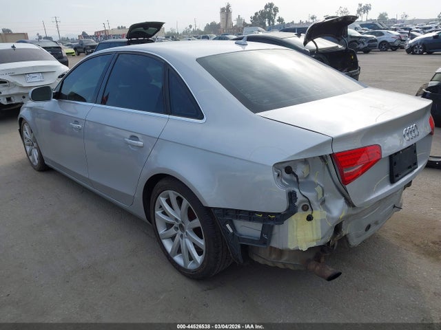 44526538 :رقم المزاد ، WAUEFAFL5DN009889 vin ، 2013 Audi A4 2.0t Premium مزاد بيع