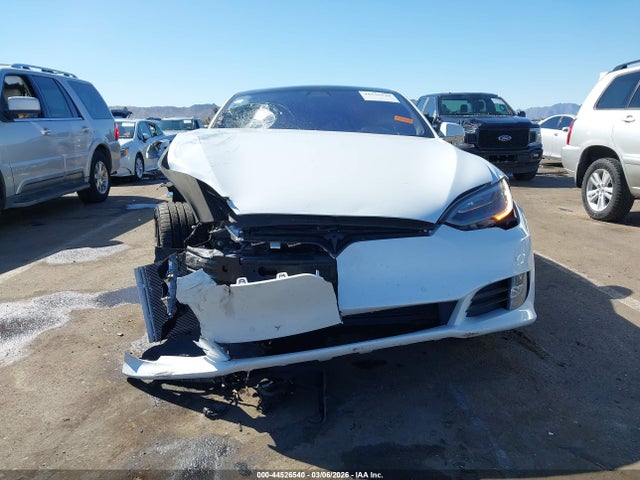 44526540 :رقم المزاد ، 5YJSA1E28MF427245 vin ، 2021 Tesla Model S Long Range Dual Motor All-wheel Drive/long Range Plus Dual Motor All-wheel Drive مزاد بيع