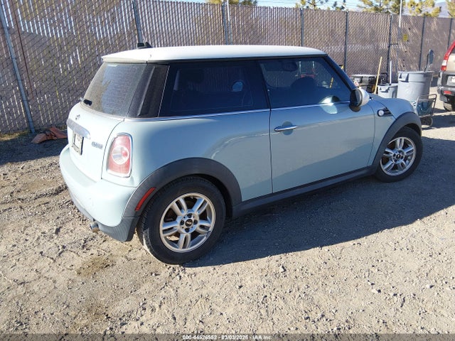 2013 MINI HARDTOP WMWSU3C56DT544283 Photo 3