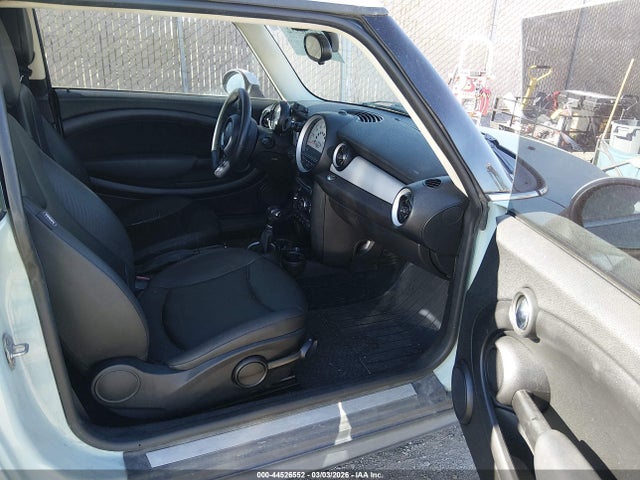 2013 MINI HARDTOP WMWSU3C56DT544283 Photo 4