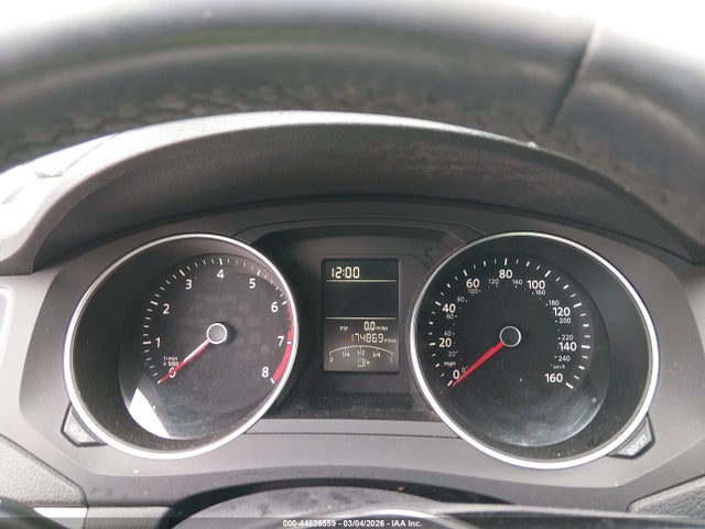 44526559 :رقم المزاد ، 3VWD17AJXFM322355 vin ، 2015 Volkswagen Jetta 1.8t Se مزاد بيع