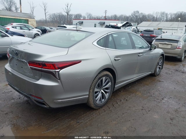 2018 LEXUS LS 500 JTHC51FF5J5001812 Photo 3