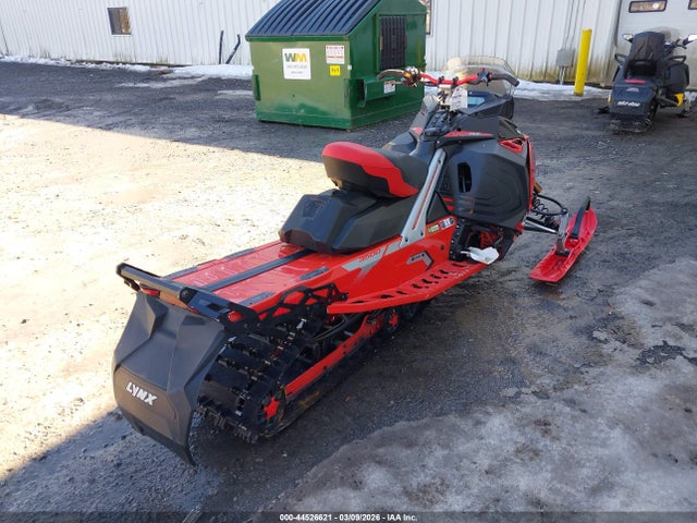 Lynx Snowmobile 2022 YH2LSUNK7NR001379 Image 4