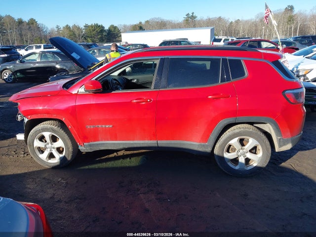 Jeep Compass Latitude 4x4 2018 3C4NJDBBXJT113399 Image 15