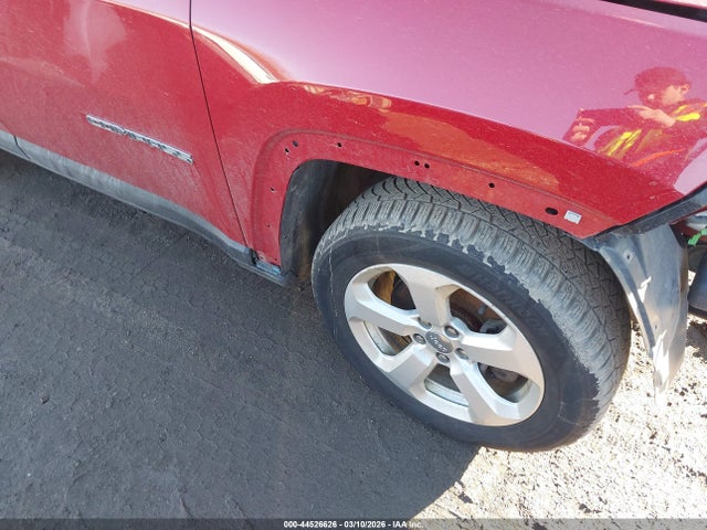 Jeep Compass Latitude 4x4 2018 3C4NJDBBXJT113399 Image 18