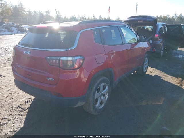 Jeep Compass Latitude 4x4 2018 3C4NJDBBXJT113399 Image 4