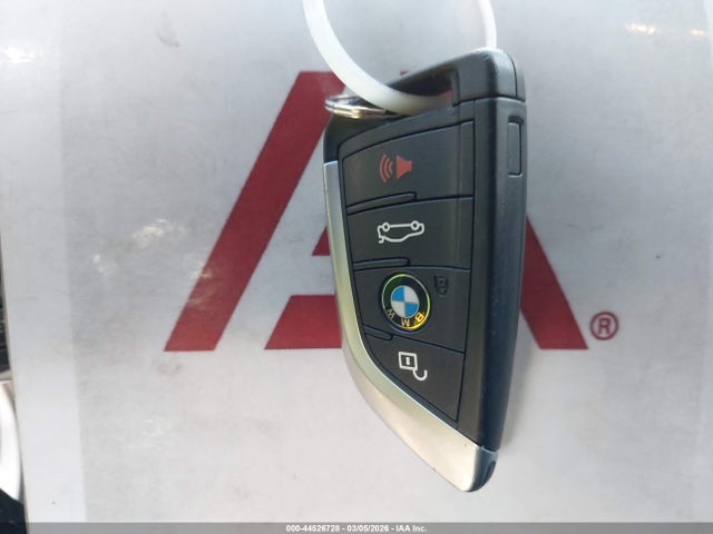 2021 BMW X1 WBXJG7C08M5S27839 Photo 10