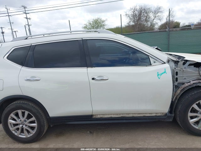Nissan ROGUE SV 2019 5N1AT2MT3KC702807 Image 14