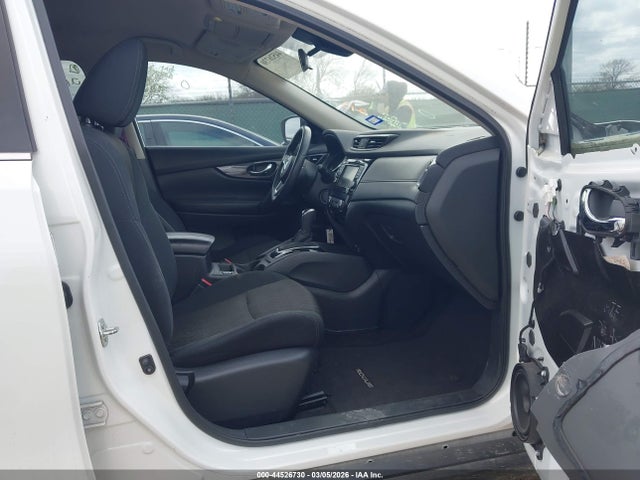 Nissan ROGUE SV 2019 5N1AT2MT3KC702807 Image 5