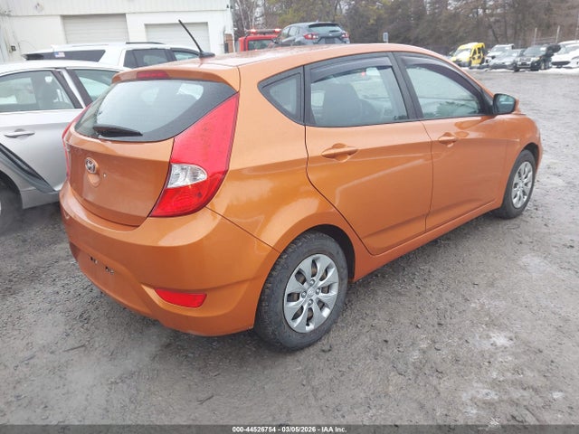 2017 Hyundai Accent Se მანქანა იყიდება აუქციონზე, vin: KMHCT5AE4HU319719, აუქციონის ნომერი: 44526754